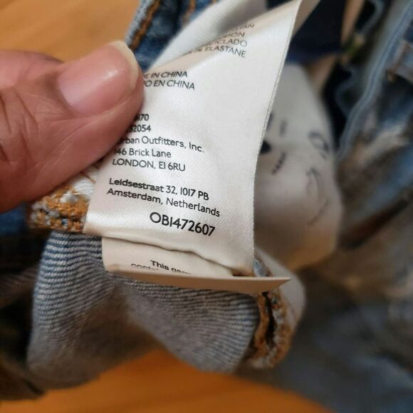 Pilcro and the Letterpress Slim Boyfriend Crop Embroidered Jeans - Picture 5 of 10